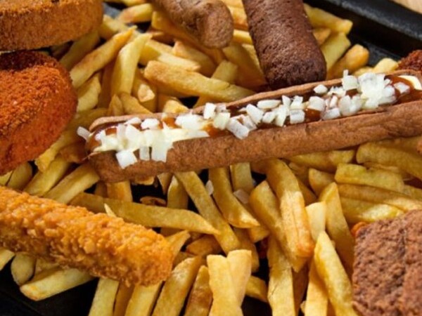 Patatje FrietFabriek + onbeperkt Snacks vanaf: € 7,50 p.p.